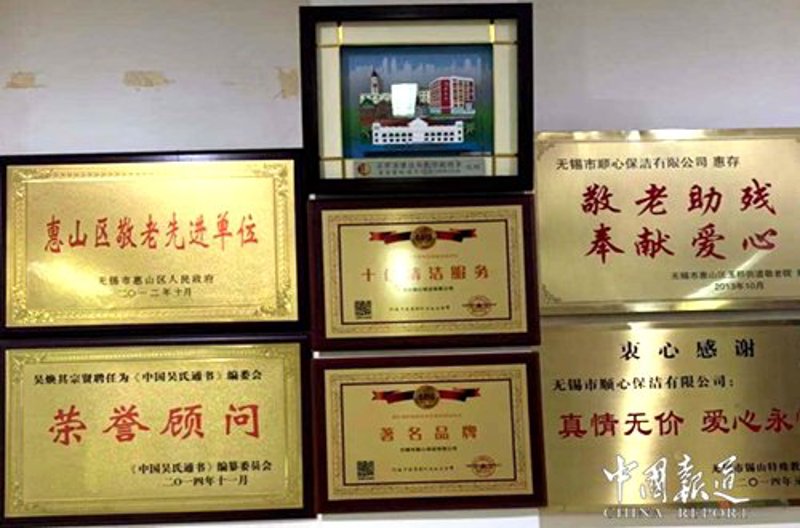 祛痘秘籍:让你重现迷人肌肤光泽